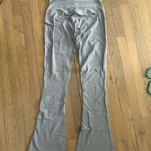 Lululemon Groove Flare Ribbed Leggings - Grey